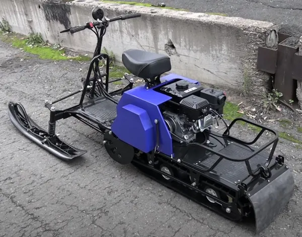 Мотобуксировщик компактный с лыжным модулем ЛИДЕР ДЕЛЬТА-2 CVT - 8,0 л.с., вариатор | Мототека